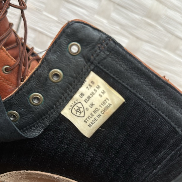 Ariat Brown Ankle Boots - Picture 10 of 14